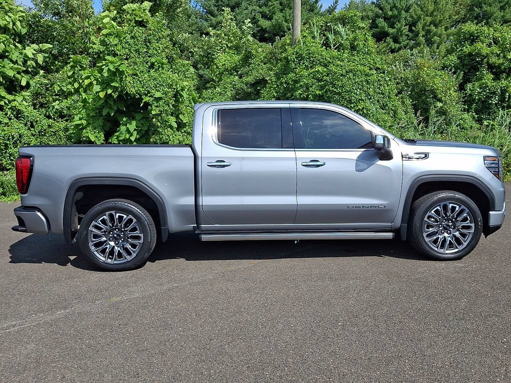 Certified 2024 GMC Sierra 1500 Denali Ultimate AWD/4WD image 7