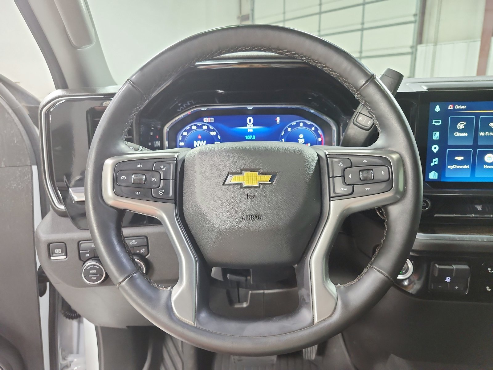 Used 2025 Chevrolet Silverado 2500 LT AWD/4WD image 22