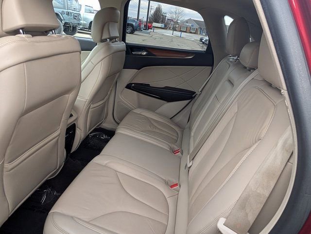 Used 2018 Lincoln MKC Select w/ Lincoln MKC Climate Package image 11