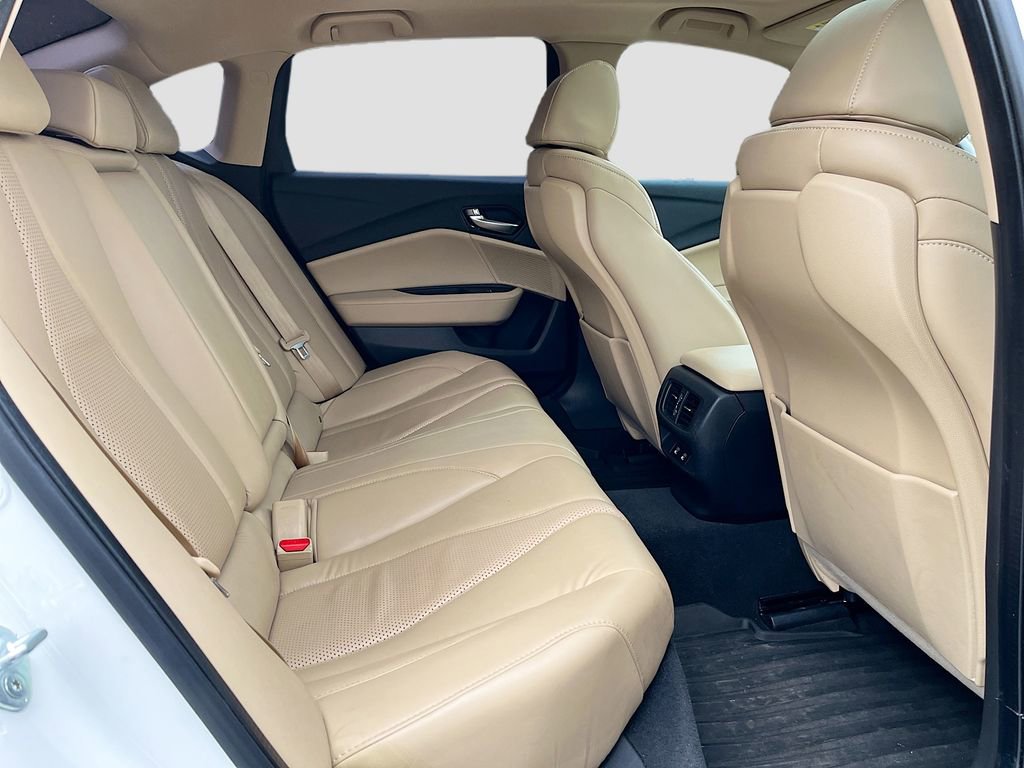 Used 2024 Acura TLX w/ Technology Package image 26