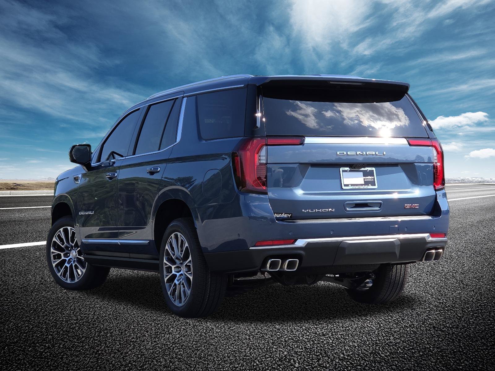 New 2026 GMC Yukon Denali w/ Denali Reserve Package AWD/4WD image 22