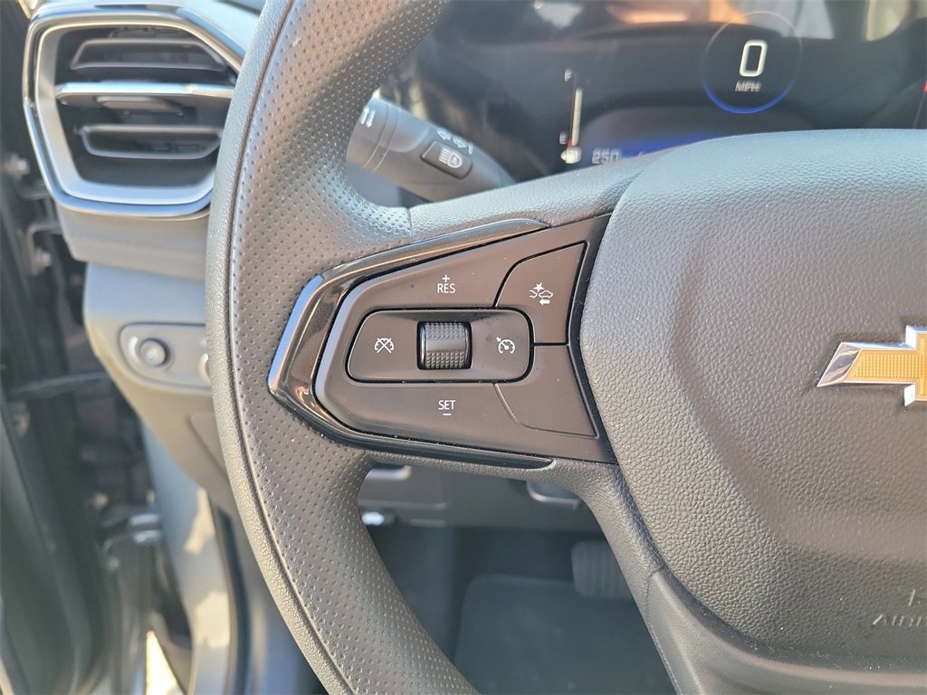 Used 2025 Chevrolet TrailBlazer LT image 17