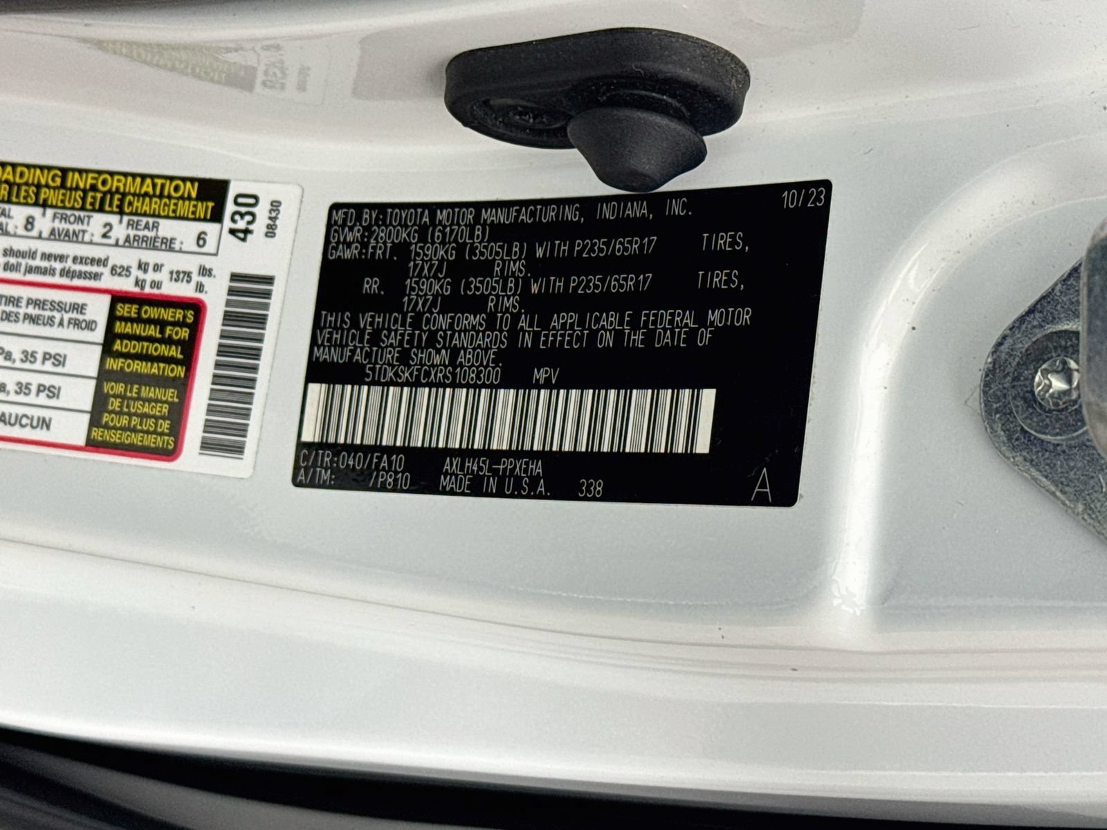 Used 2024 Toyota Sienna LE AWD/4WD image 22