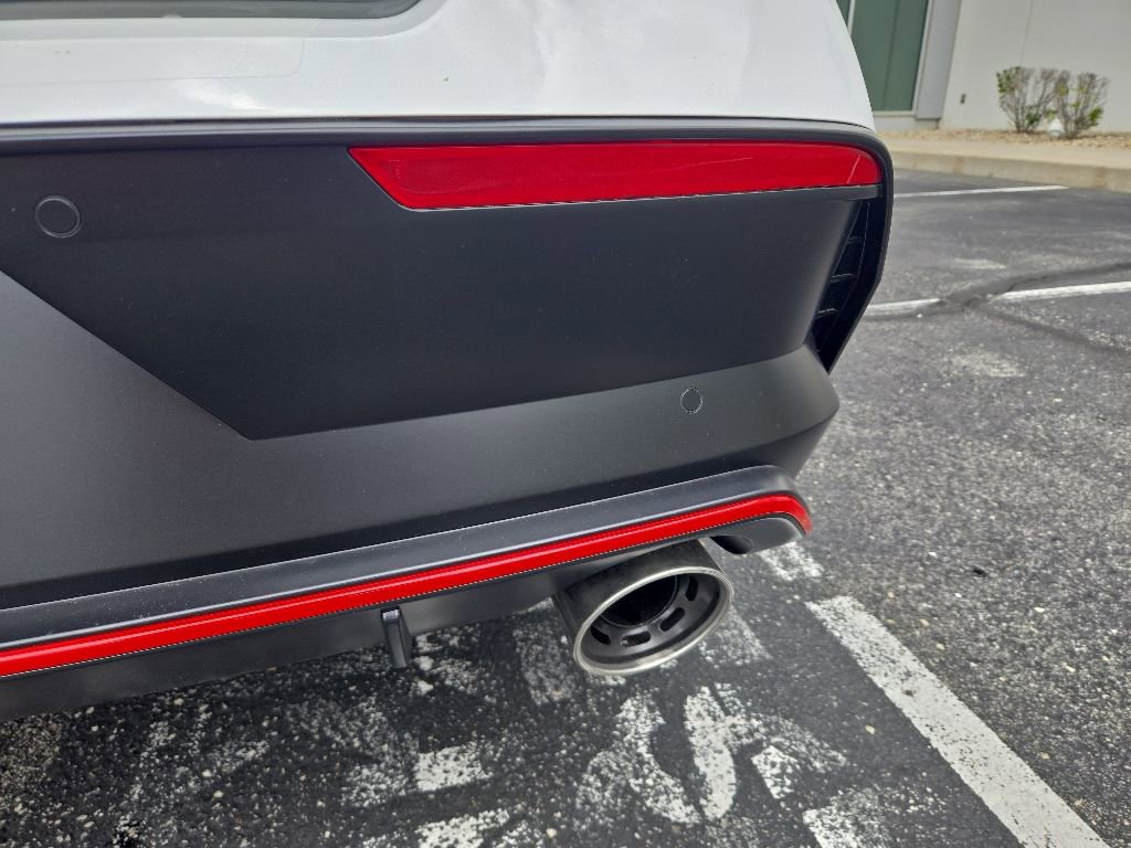 New 2026 Hyundai Elantra N FWD image 15