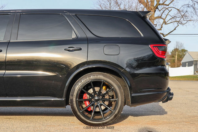 Used 2019 Dodge Durango SRT image 5