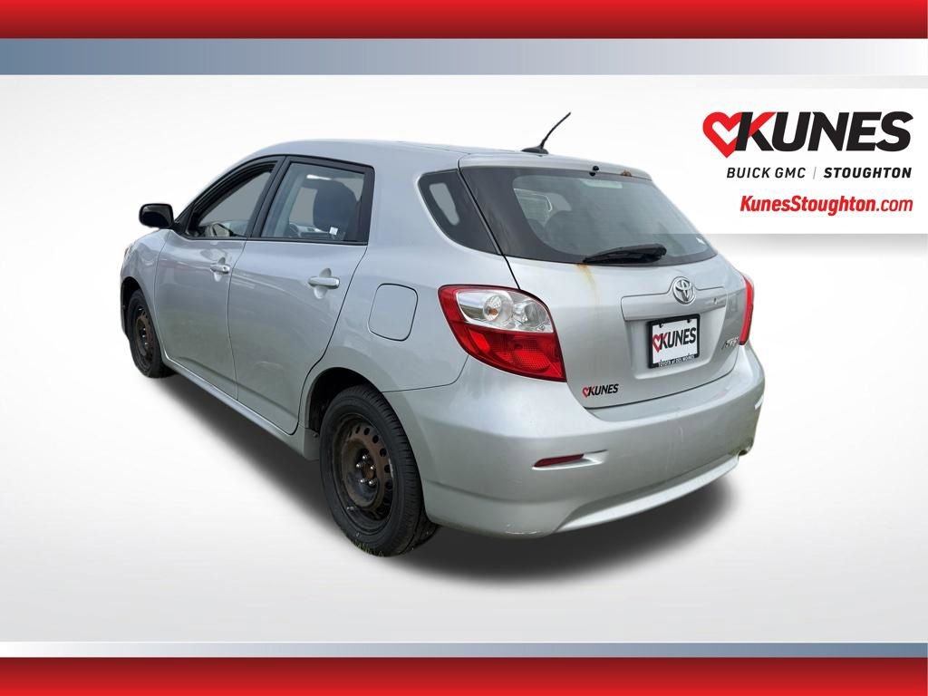 Used 2013 Toyota Matrix L FWD image 7