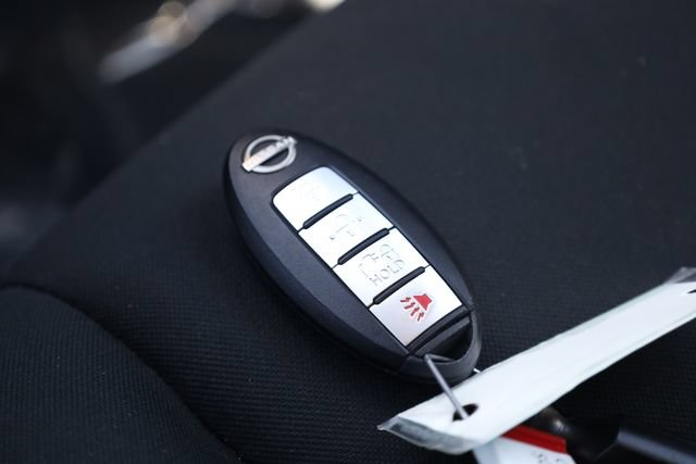 Certified 2025 Nissan Leaf S FWD image 30