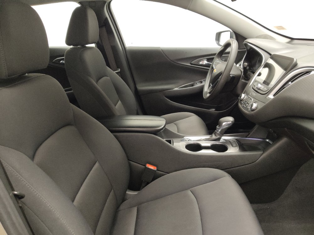 Used 2024 Chevrolet Malibu LT FWD image 21
