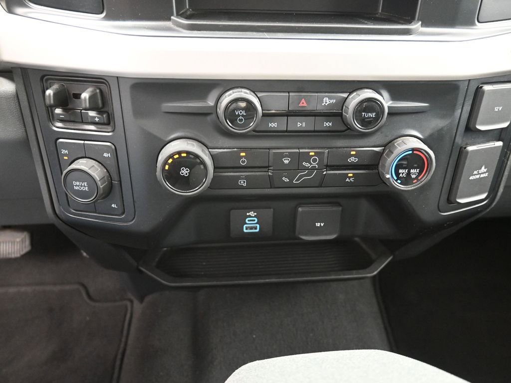 Certified 2025 Ford F250 XLT image 29