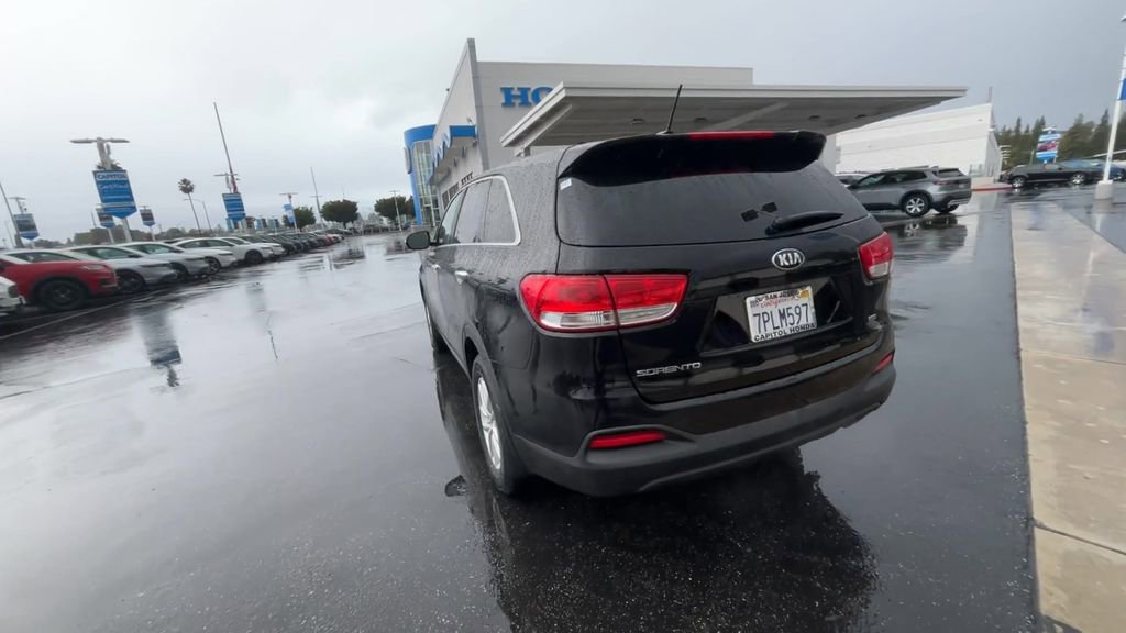 Used 2016 Kia Sorento L image 7
