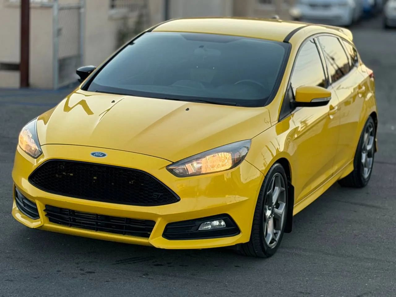 Used 2017 Ford Focus ST image 7