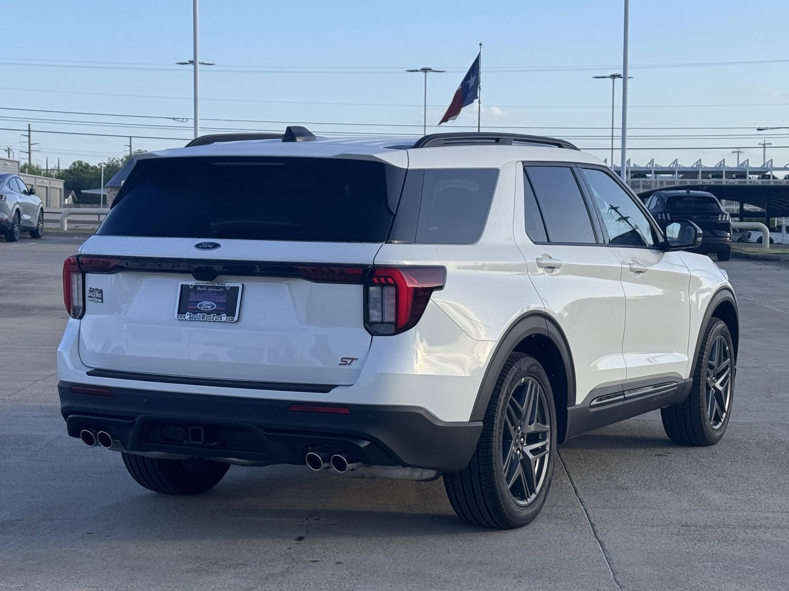 New 2026 Ford Explorer ST image 6