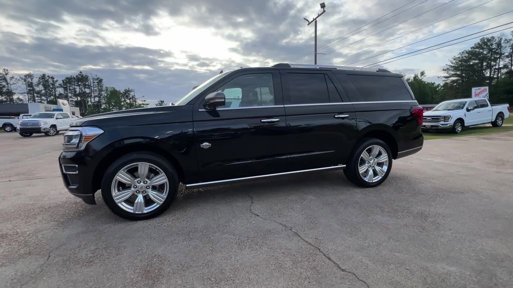 Used 2024 Ford Expedition Max King Ranch image 4