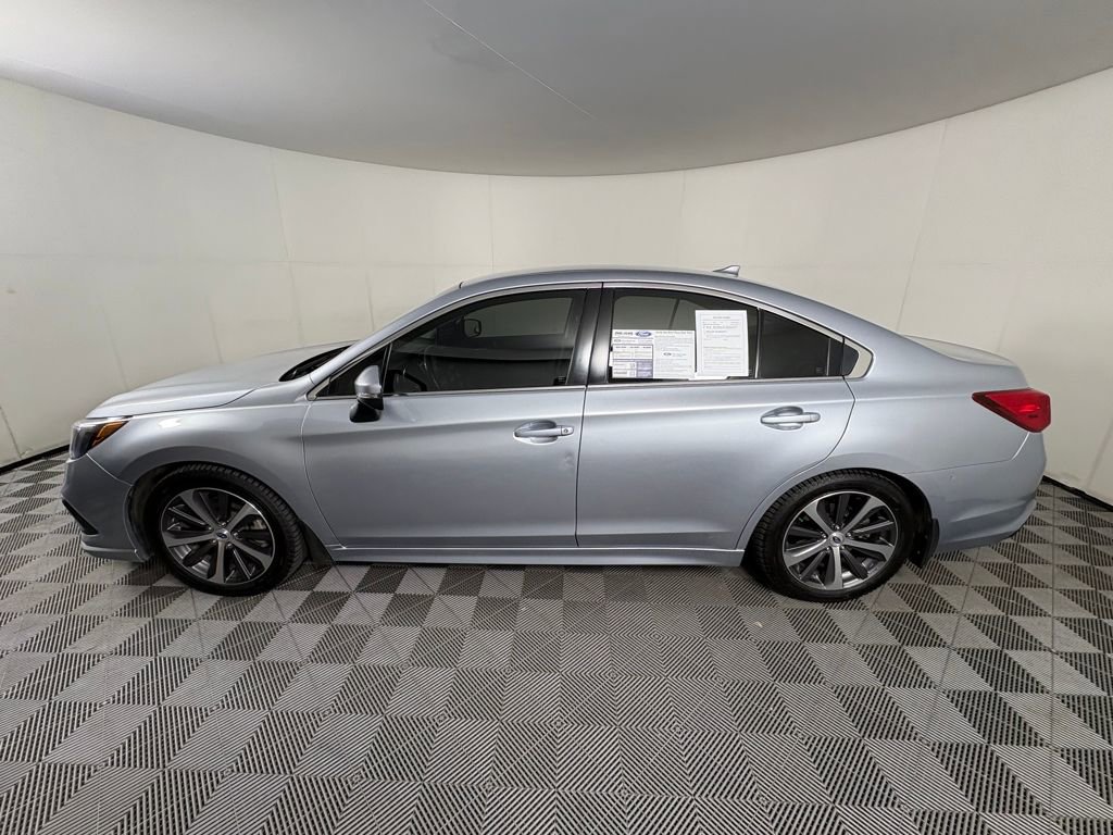 Used 2019 Subaru Legacy 3.6R Limited image 4