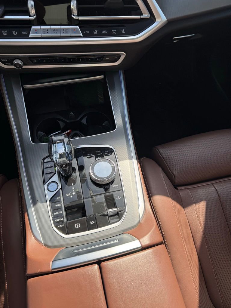 Used 2021 BMW X5 xDrive45e w/ Executive Package image 27