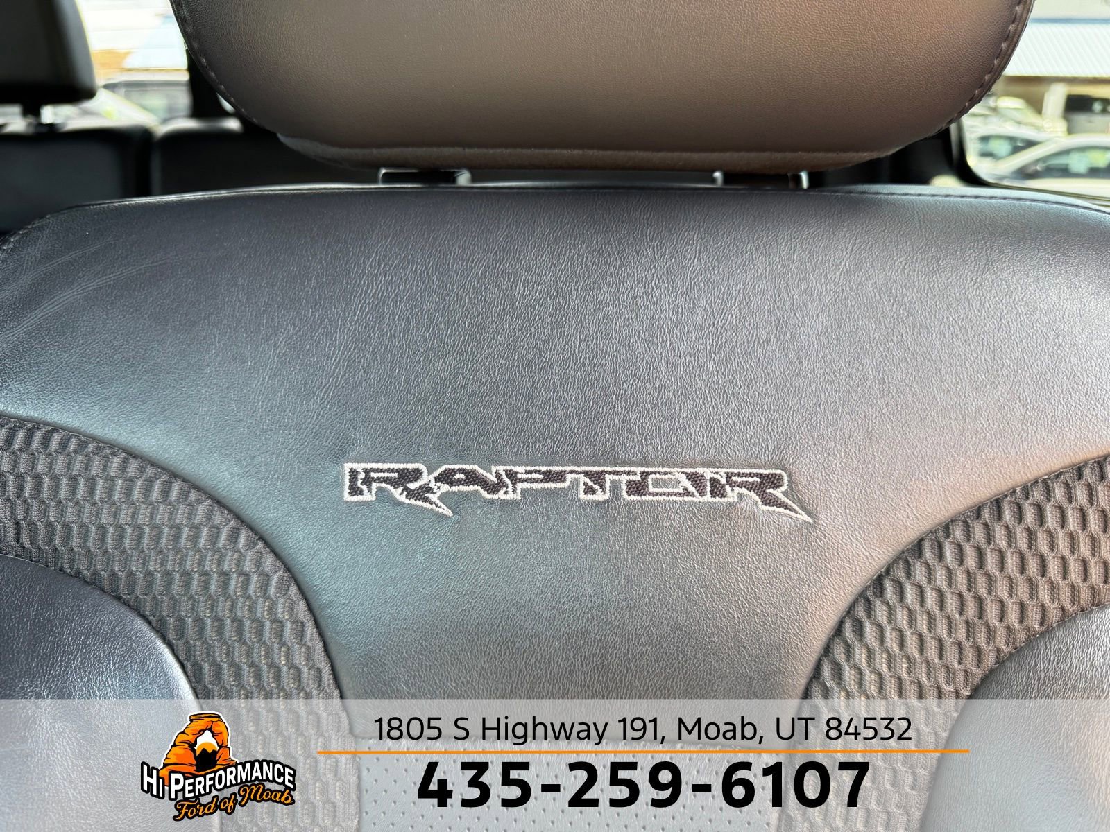 Used 2014 Ford F150 Raptor w/ Equipment Group 801A Luxury AWD/4WD image 20