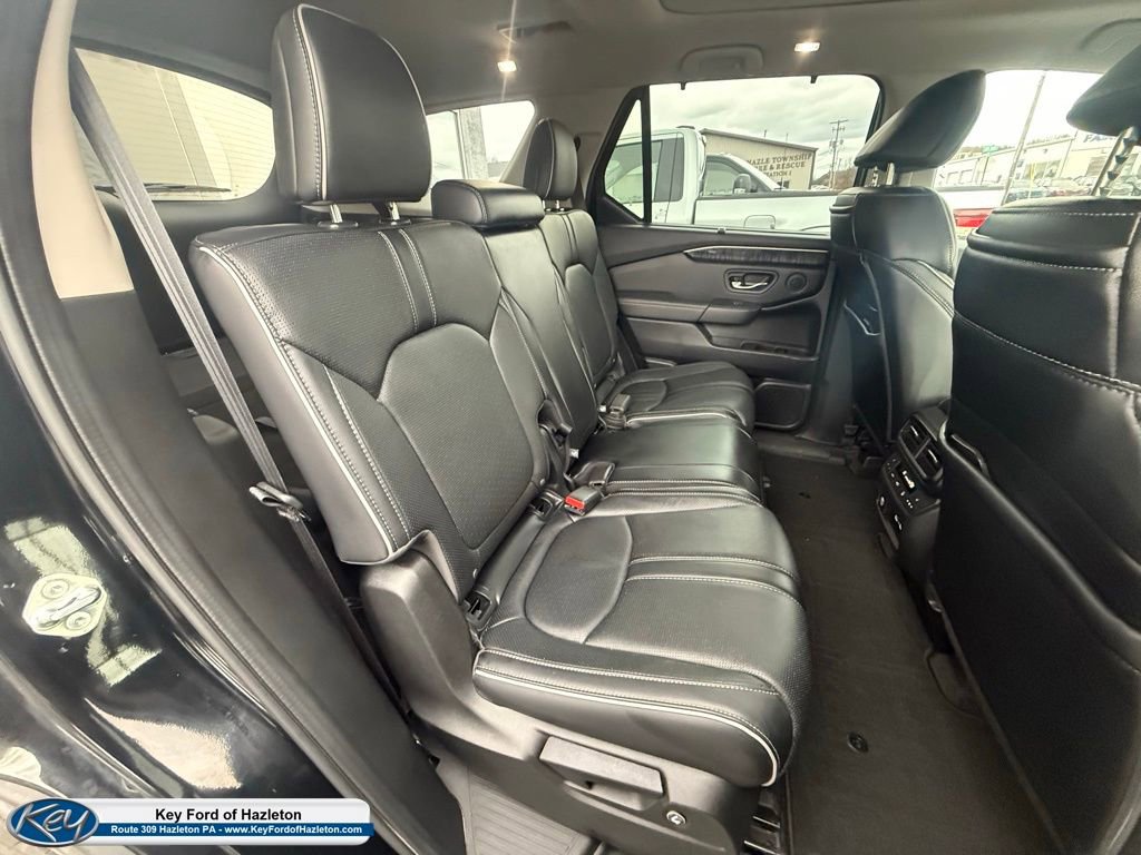 Used 2023 Honda Pilot Elite image 29