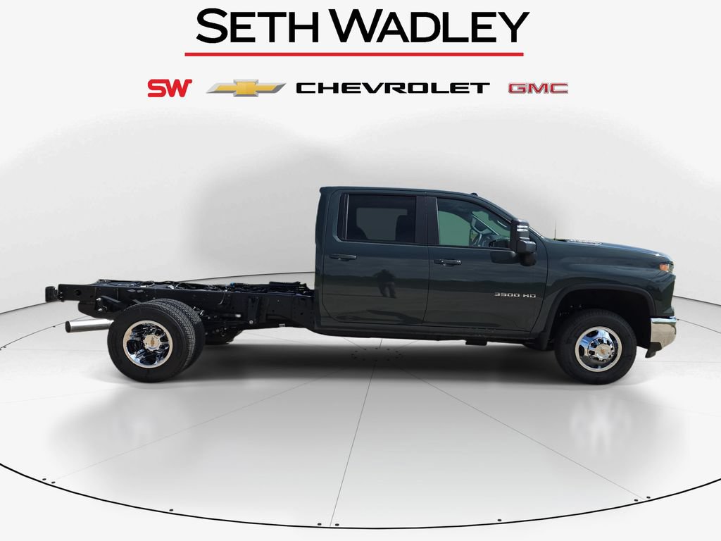 New 2026 Chevrolet Silverado 3500 LT w/ Convenience Package AWD/4WD image 8