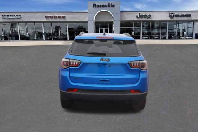 New 2026 Jeep Compass Latitude image 4