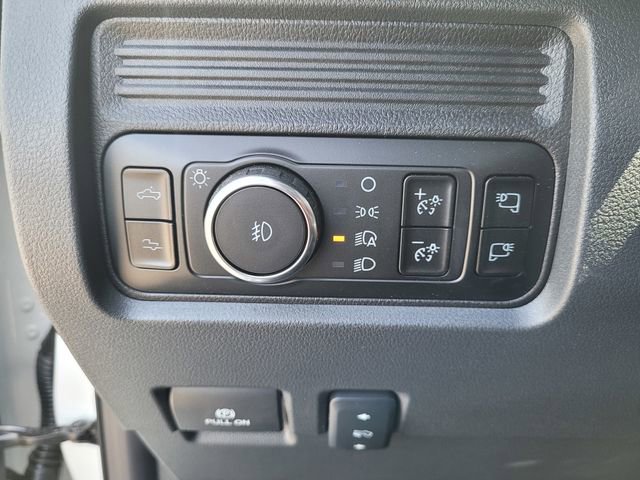 New 2026 Ford F250 Platinum image 9