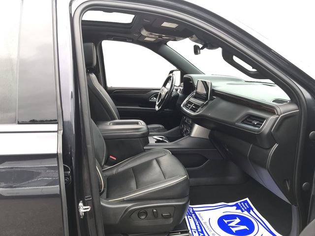 Used 2023 Chevrolet Tahoe Premier AWD/4WD image 17