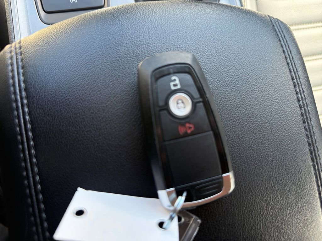 Used 2024 Ford Edge SEL image 31