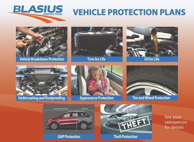 Used 2024 Cadillac Lyriq Tech image 7