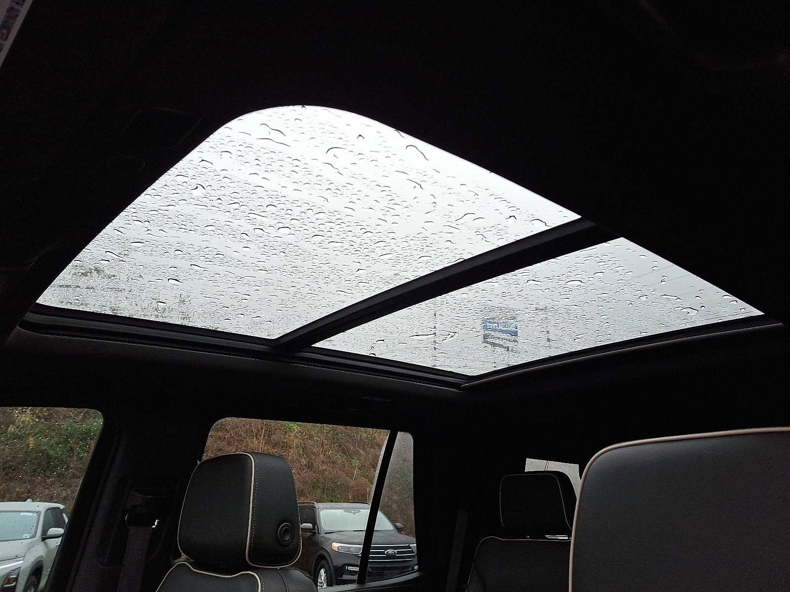 Used 2023 Chevrolet Tahoe Premier image 17