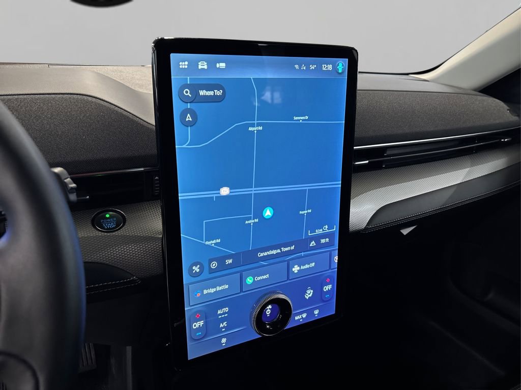 Used 2022 Ford Mustang Mach-E Select image 31