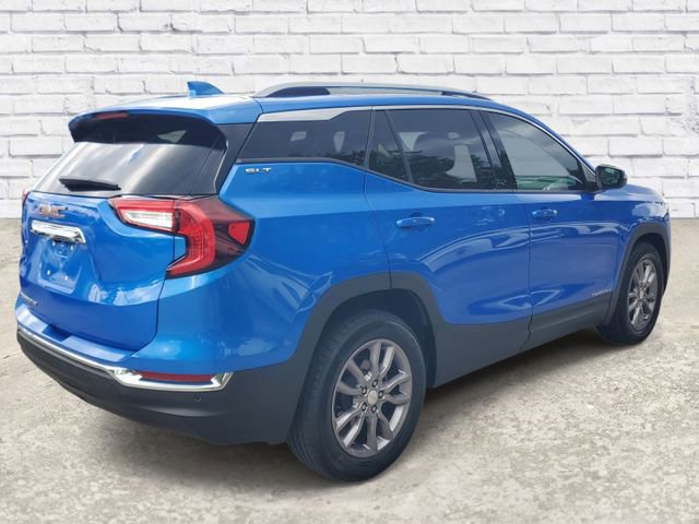 Certified 2024 GMC Terrain SLT w/ Tech Package FWD image 4