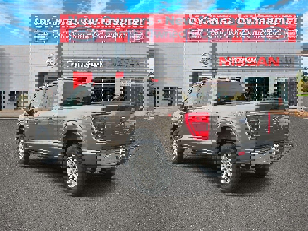 Used 2023 Ford F150 XLT image 6