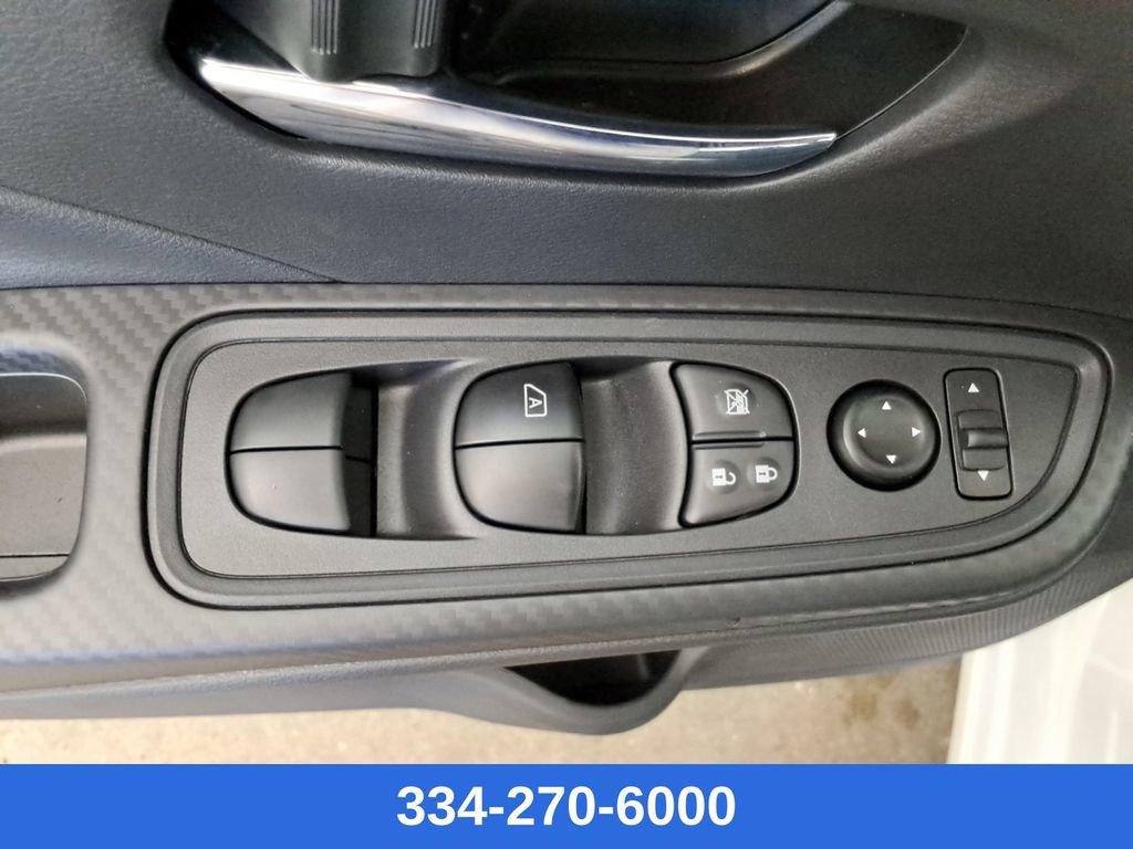 New 2025 Nissan Versa SV w/ Trunk Package image 18