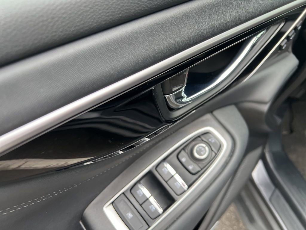 Certified 2025 Subaru Outback Touring XT w/ Popular Package #2 image 12