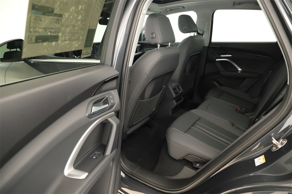 New 2025 Audi Q5 Premium image 26