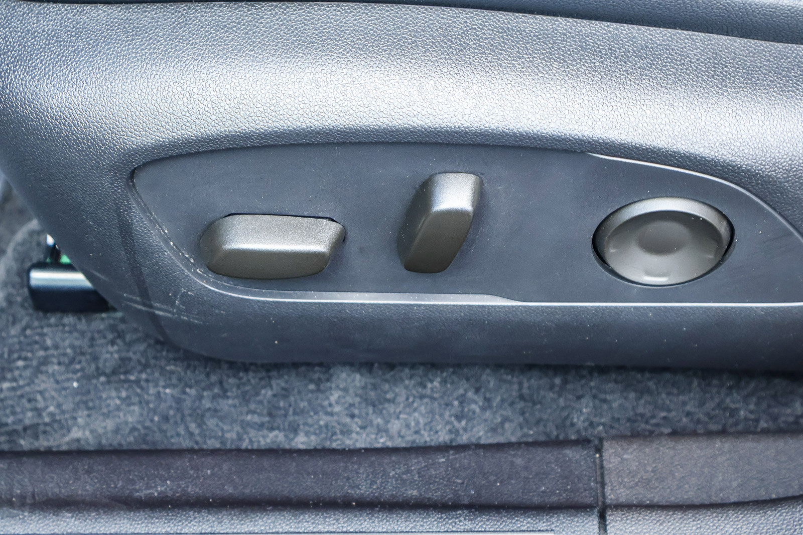 Used 2024 Chevrolet Equinox EV LT w/ Active Safety Package 3 AWD/4WD image 13