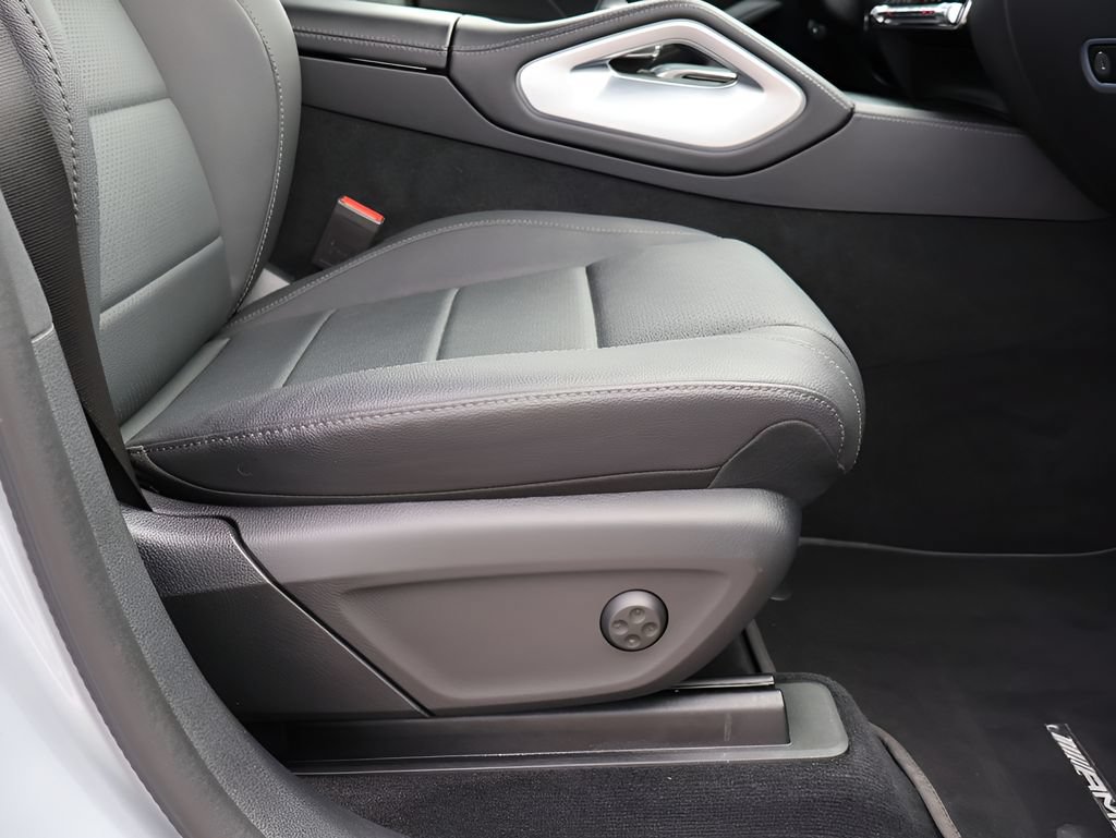 Certified 2025 Mercedes-Benz GLS 450 4MATIC image 12