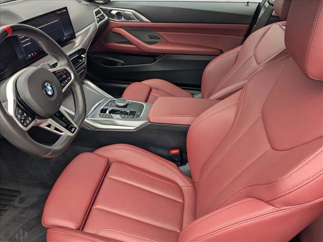 Used 2025 BMW 440i xDrive Coupe w/ Premium Package image 16