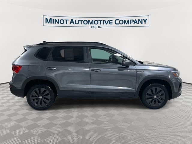 Used 2023 Volkswagen Taos S w/ Driver Assistance Package image 9
