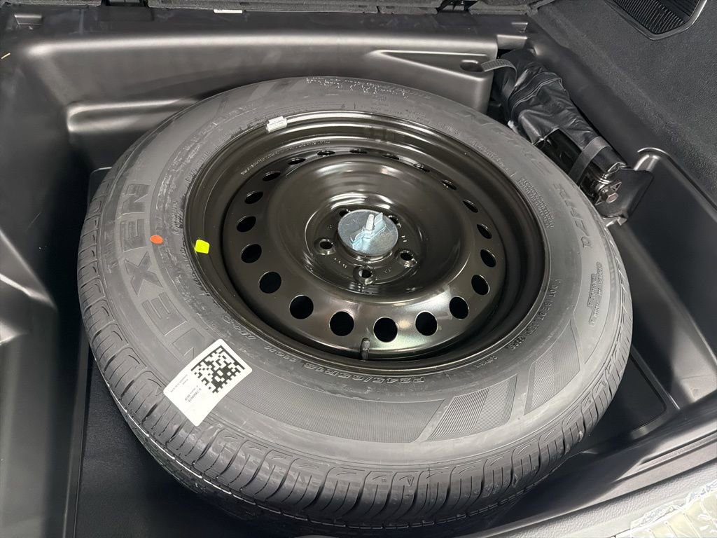 New 2026 Jeep Grand Cherokee Summit image 10