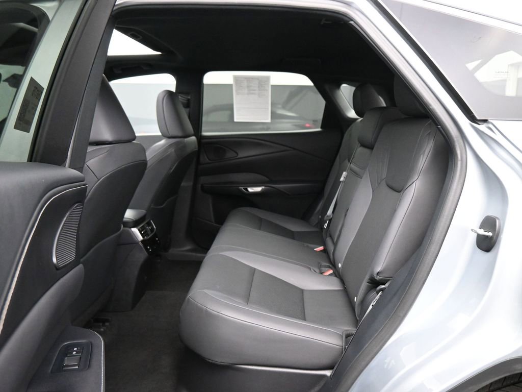 Used 2023 Lexus RX 350 Premium w/ Accessory Package image 17