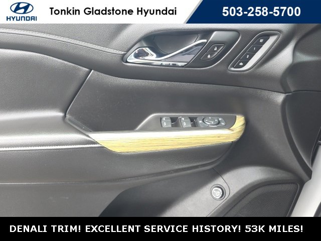 Used 2019 GMC Acadia Denali w/ Technology Package image 10