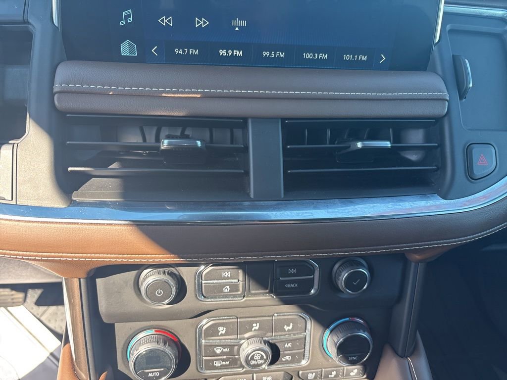 Used 2023 Chevrolet Tahoe High Country w/ LPO, Illumination Package image 31