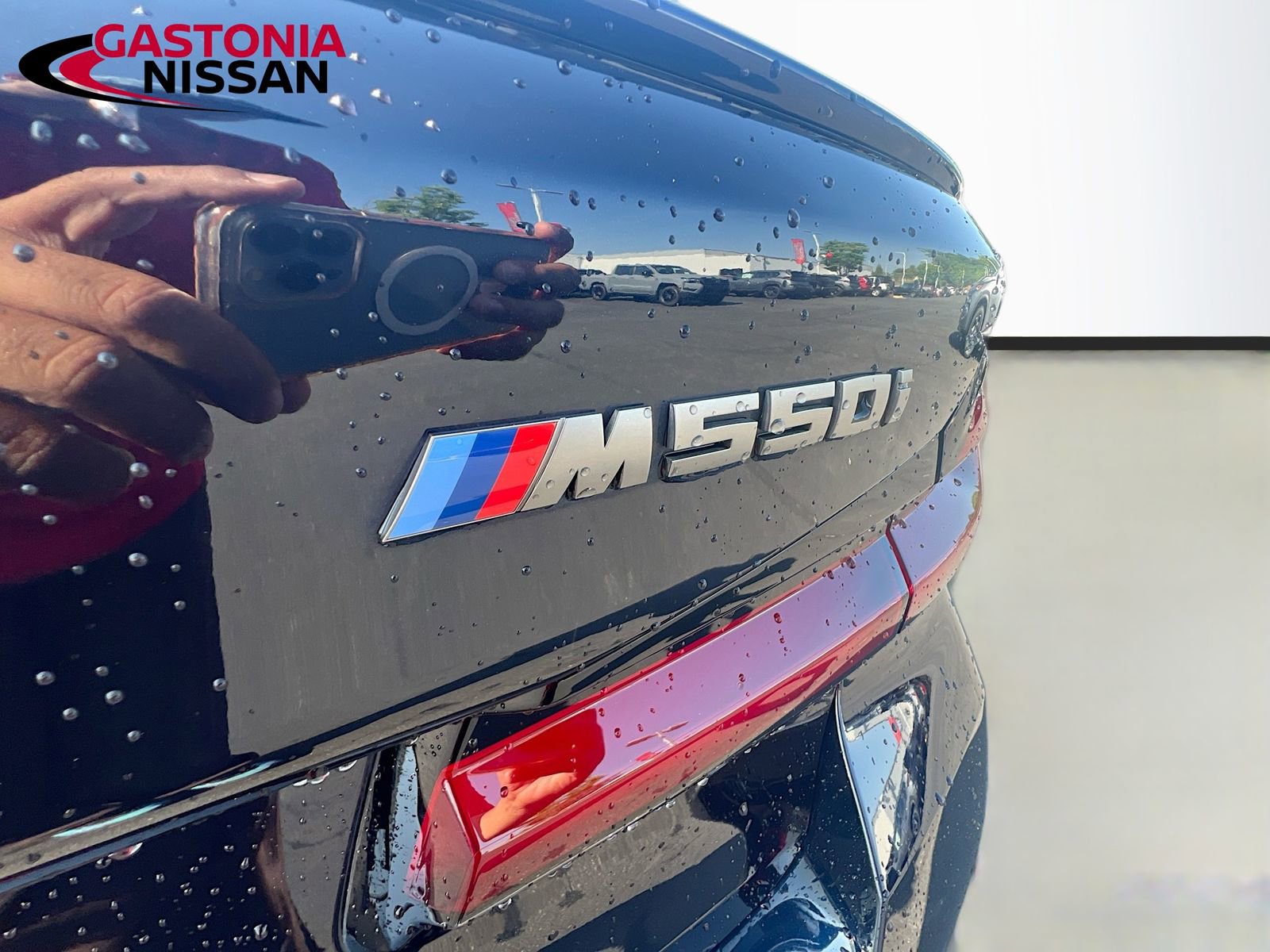 Used 2023 BMW M550i xDrive w/ Dynamic Handling Package AWD/4WD image 43