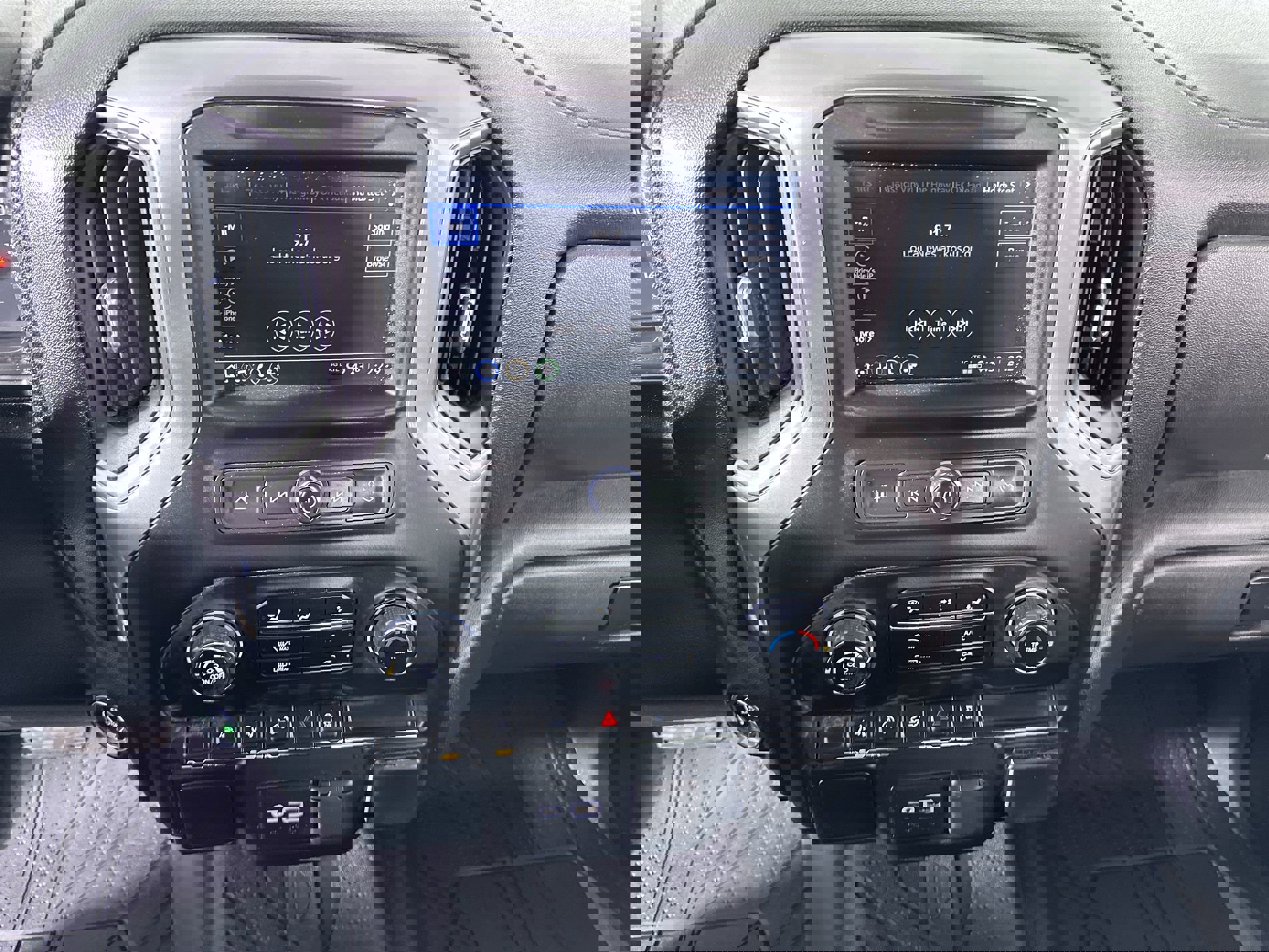 Used 2023 Chevrolet Silverado 1500 Custom image 49