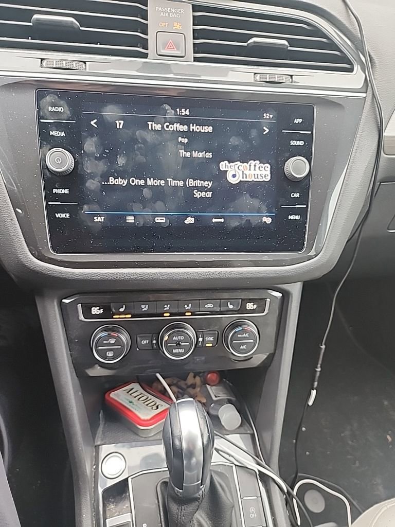 Used 2019 Volkswagen Tiguan SE image 12