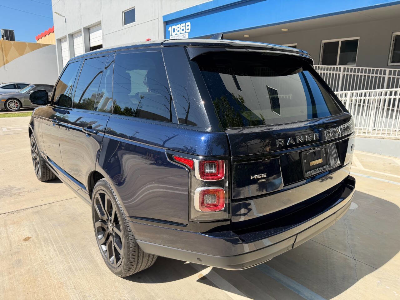 Used 2021 Land Rover Range Rover Westminster Edition image 8