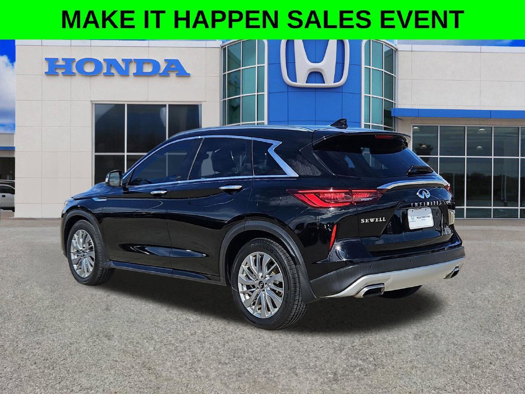 Used 2023 INFINITI QX50 Luxe FWD image 5