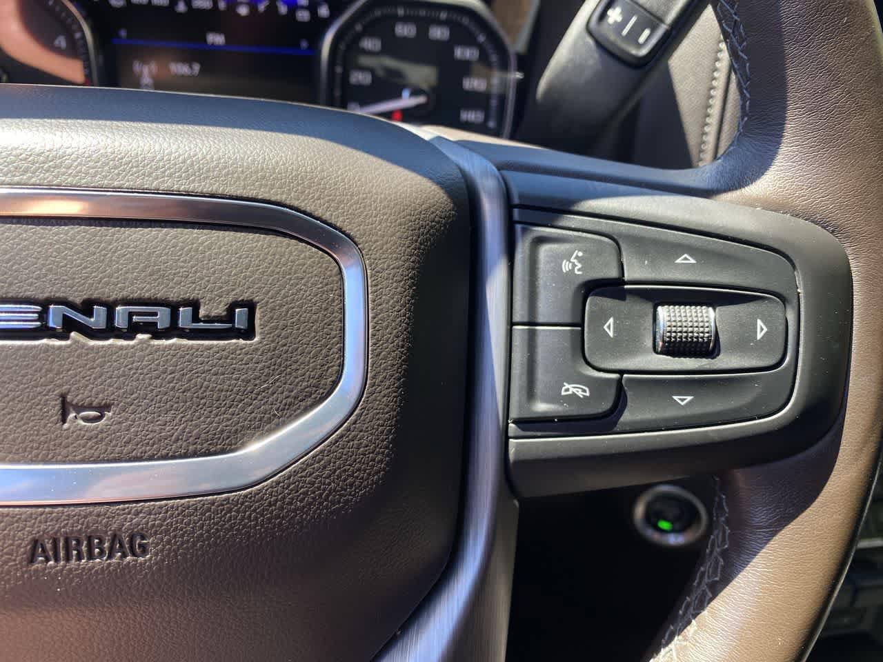 Used 2023 GMC Sierra 3500 Denali w/ Denali Ultimate Package AWD/4WD image 21