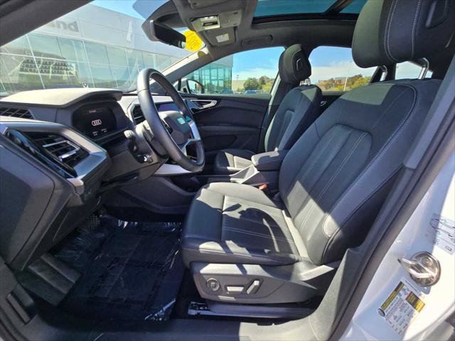 Certified 2024 Audi Q4 e-tron Premium Plus w/ Premium Plus AWD/4WD image 20