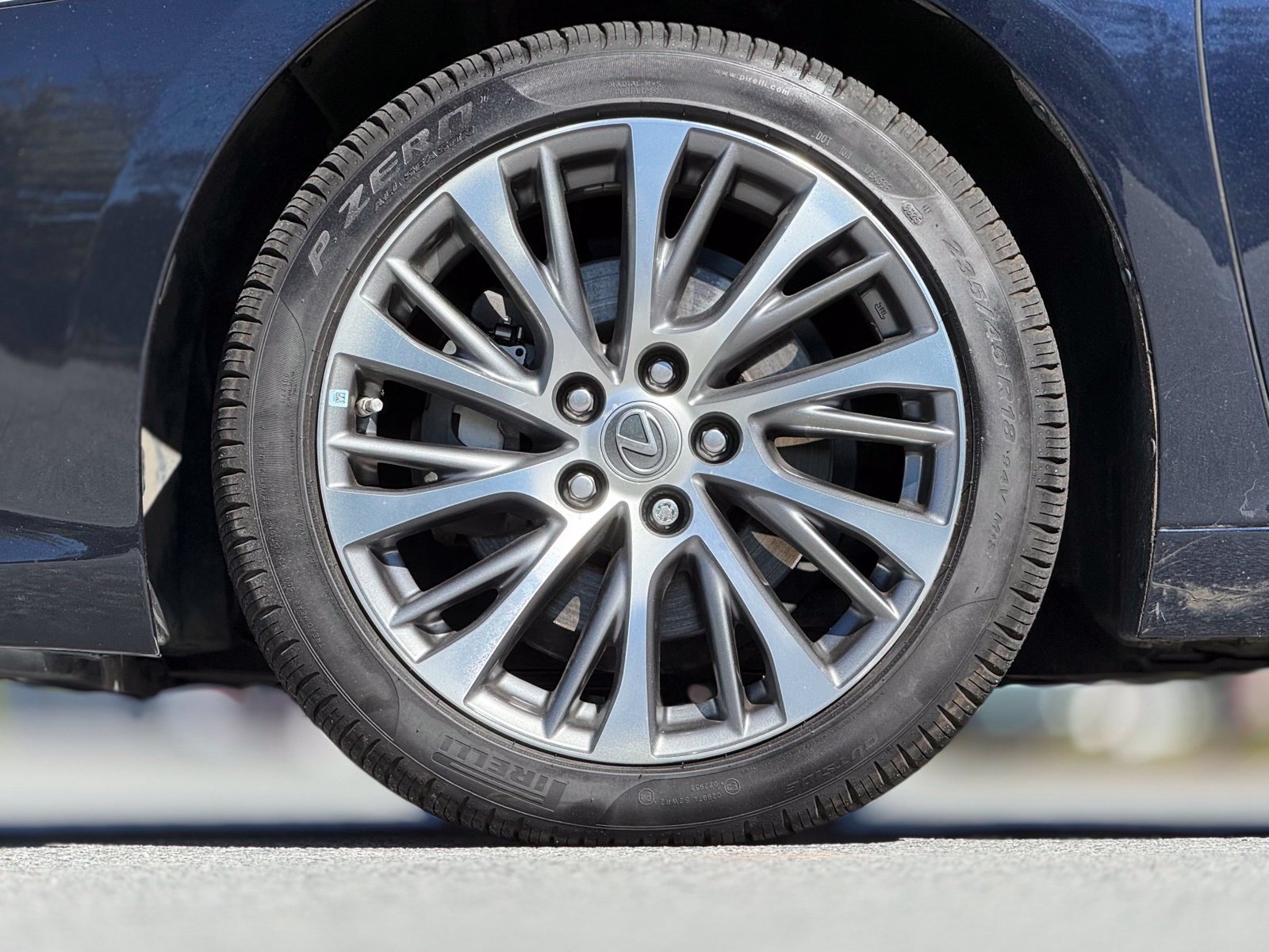 Used 2019 Lexus ES 350 w/ Premium Package FWD image 18